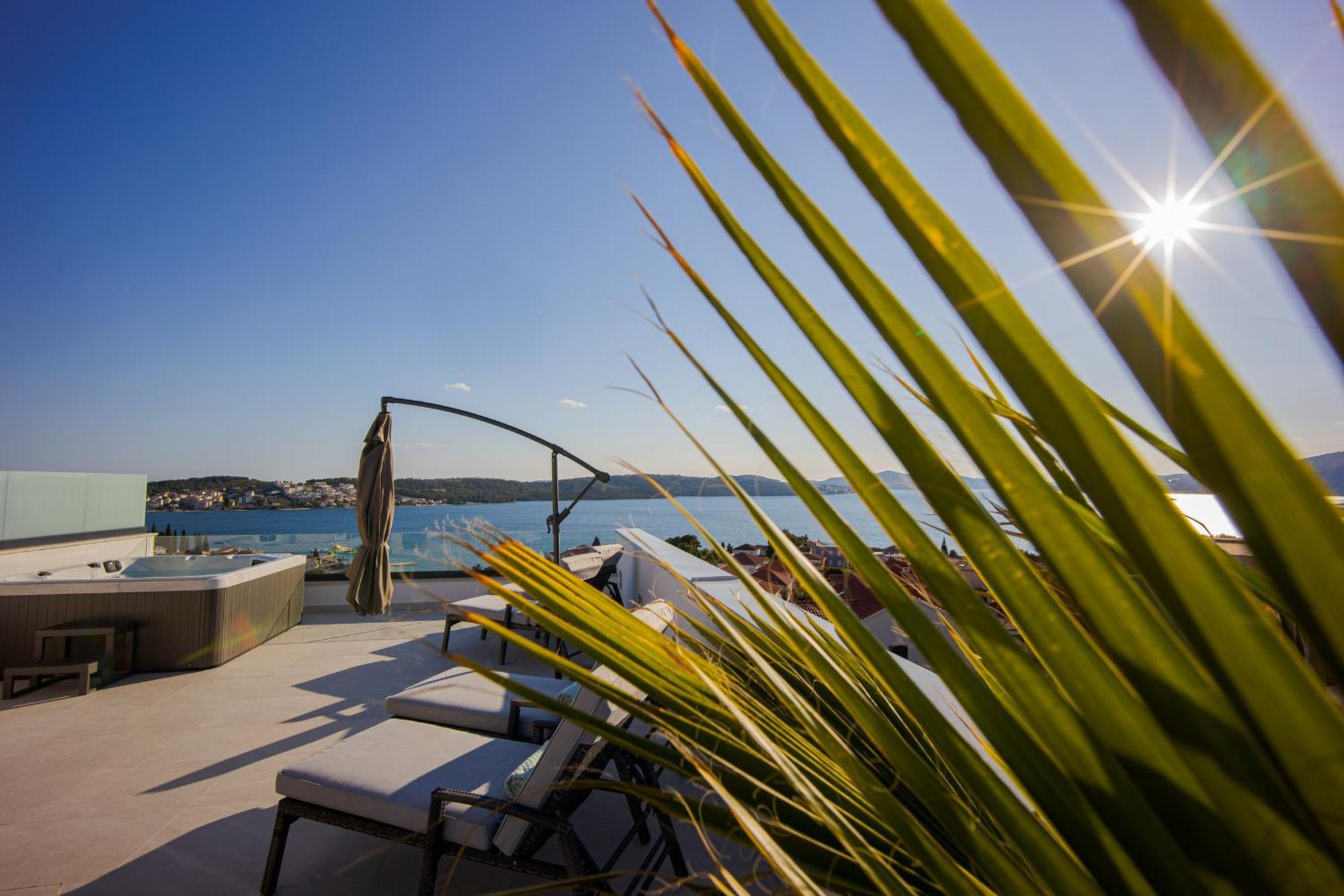 Adriatic Garden Apartments Okrug Gornji Bagian luar foto