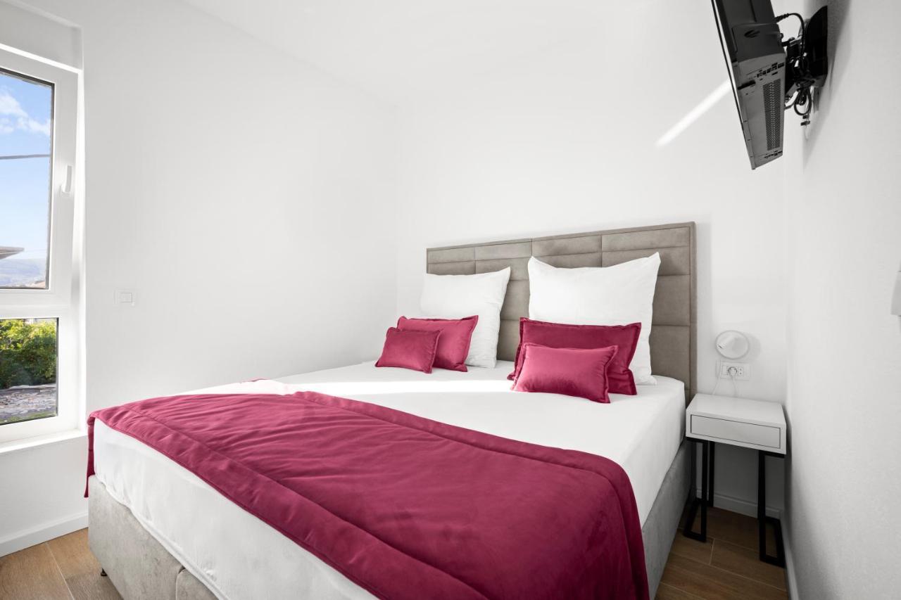 Adriatic Garden Apartments Okrug Gornji Bagian luar foto