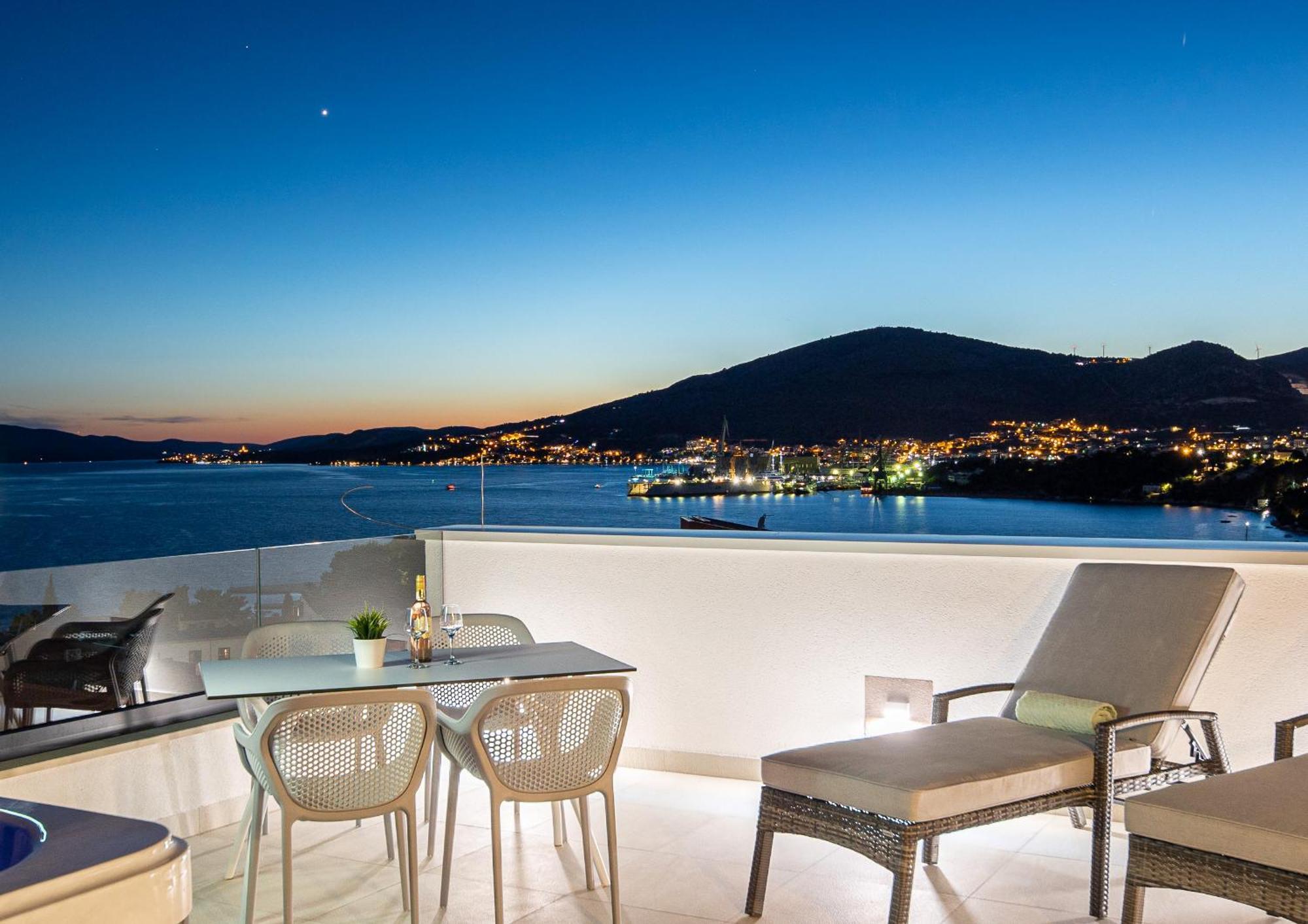 Adriatic Garden Apartments Okrug Gornji Bagian luar foto